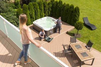 Hot Tub Cleaning